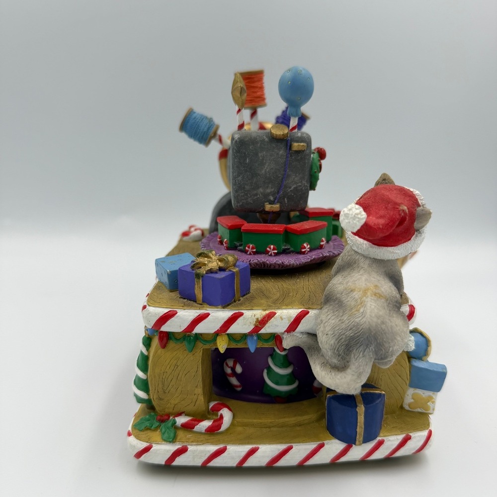 Sanrio Christmas Sewing Machine Music Box Cat Dog Holiday Decoration Collectible - Picture 6 of 11